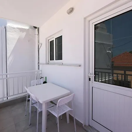 Apartment Happy Days Und Studio/penthouse