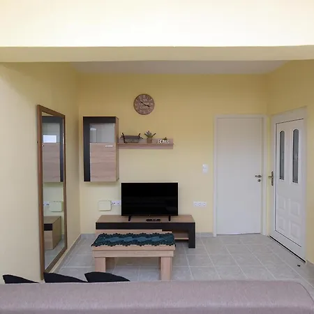 Happy Days Und Studio/penthouse * Ialysos (Rhodes)