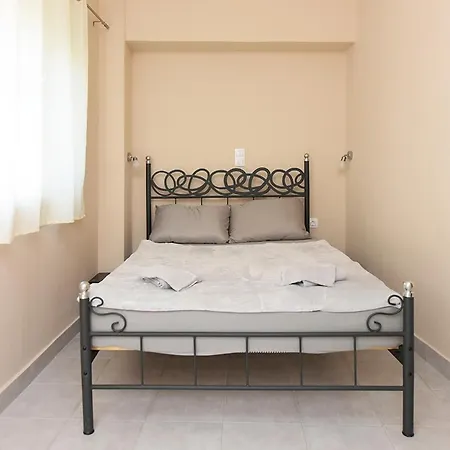 Happy Days Und Studio/penthouse * Ialysos (Rhodes)