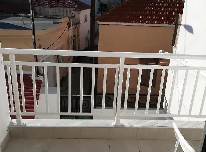 Happy Days Und Studio/penthouse Appartement