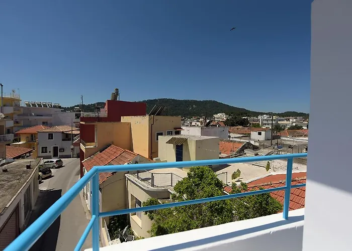 Happy Days Und Studio/penthouse Appartement