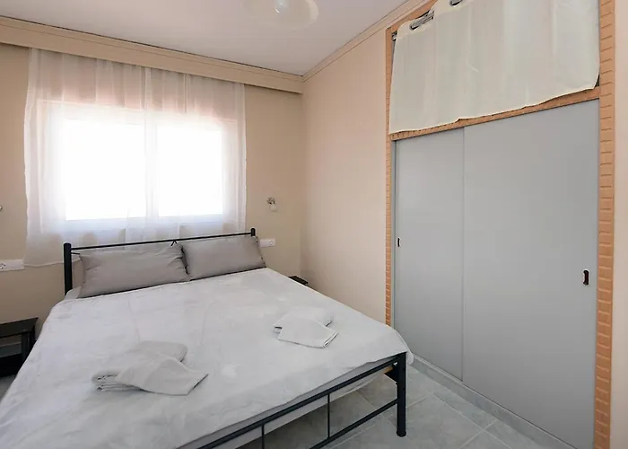 Happy Days Und Studio/penthouse * Ialysos (Rhodes)